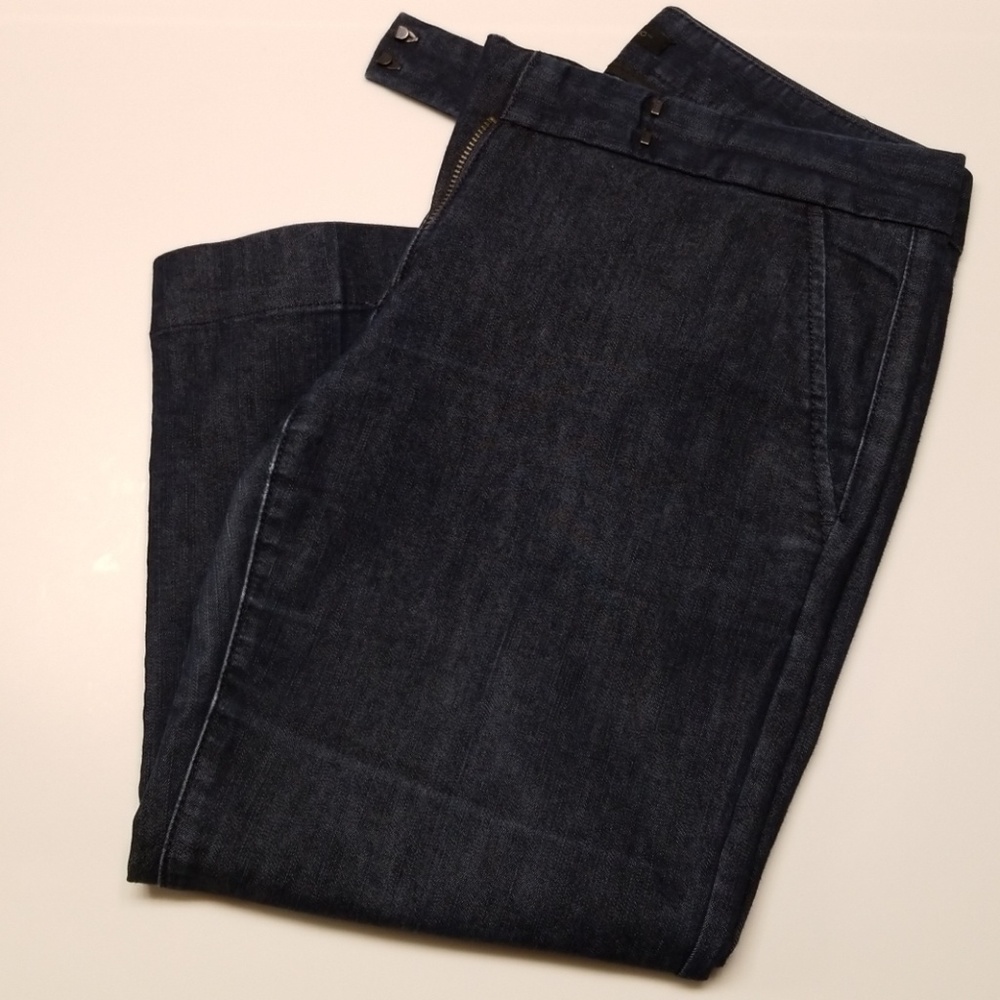 Express Denim Capri Pants - 0